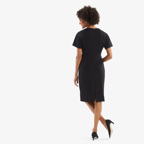 MM Lafleur Gayle Dress Textured Ponte Black Fitted Sheath Sz 8 Office Minimalist - Picture 3 of 11